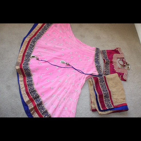 CUSTOM MADE DESIGNER CHANIYA CHOLI - Picture 4 of 8